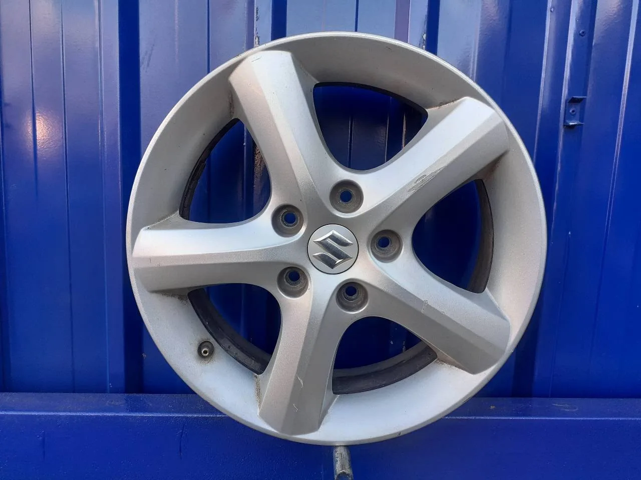 Llanta para Suzuki Sx4 Rw (Ey)