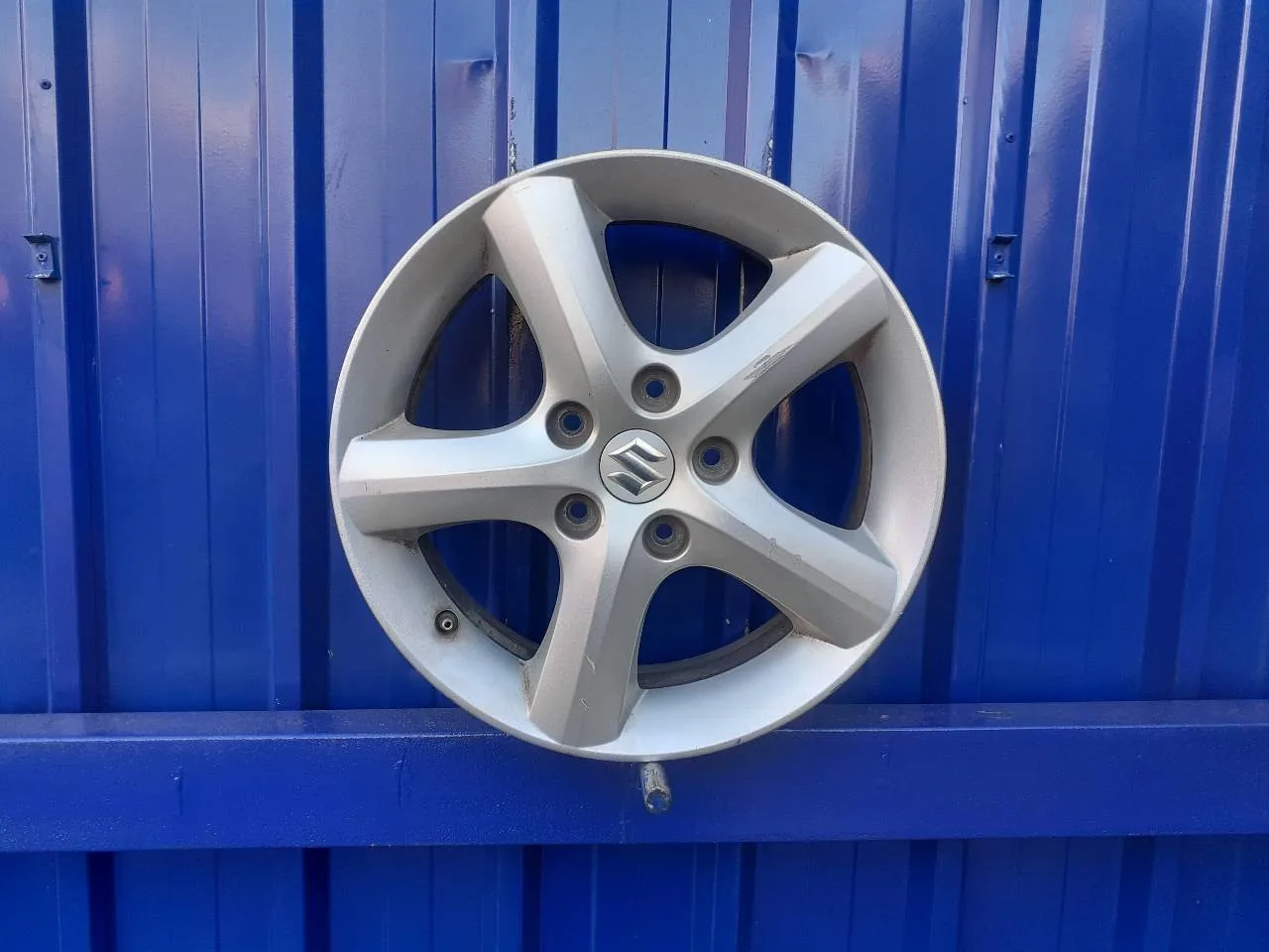 Llanta para Suzuki Sx4 Rw (Ey)