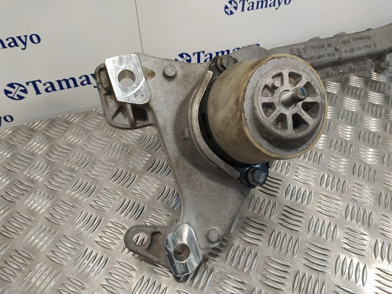 Puente Delantero para Audi Q7 (4L)