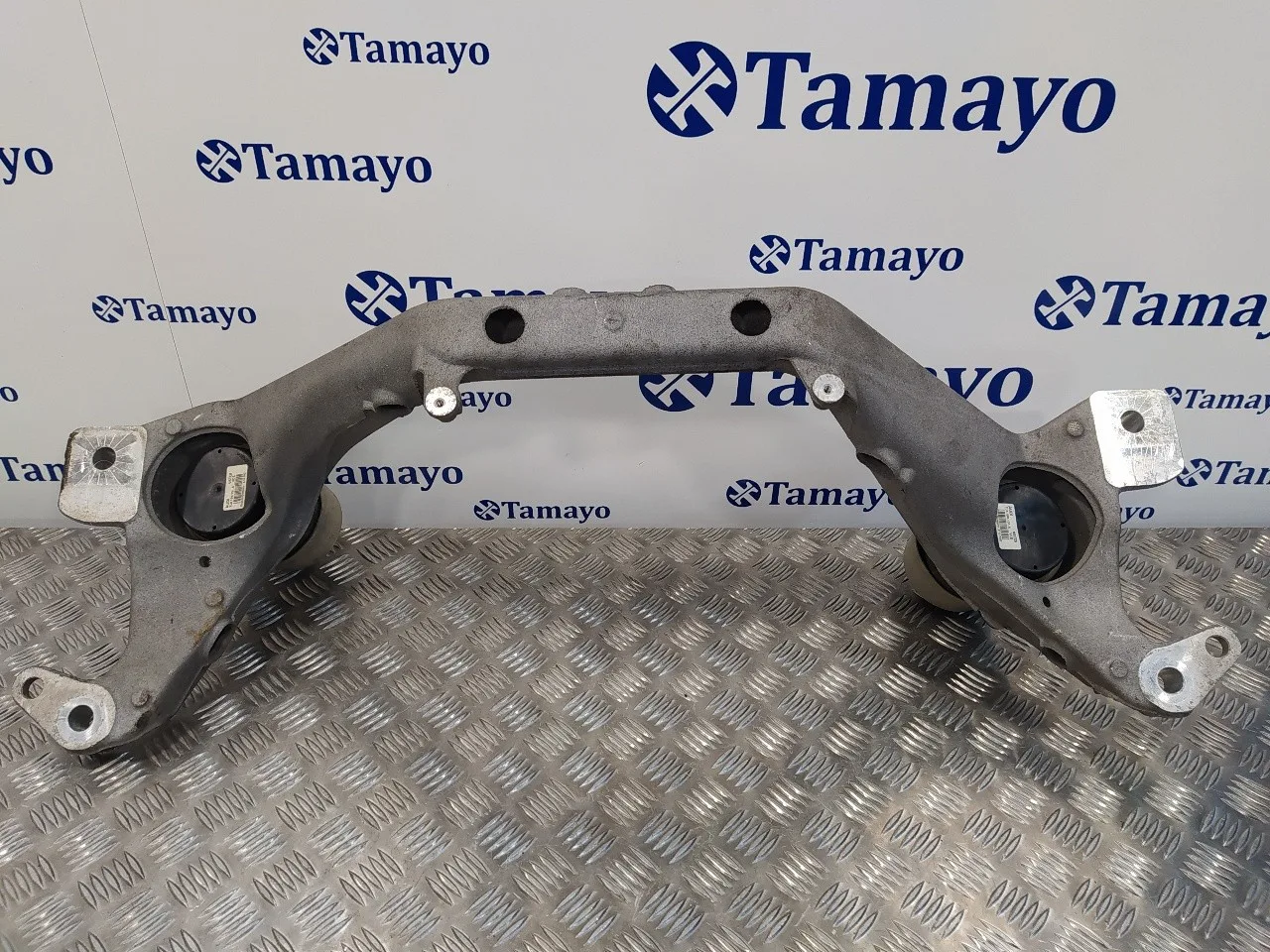 Puente Delantero para Audi Q7 (4L)