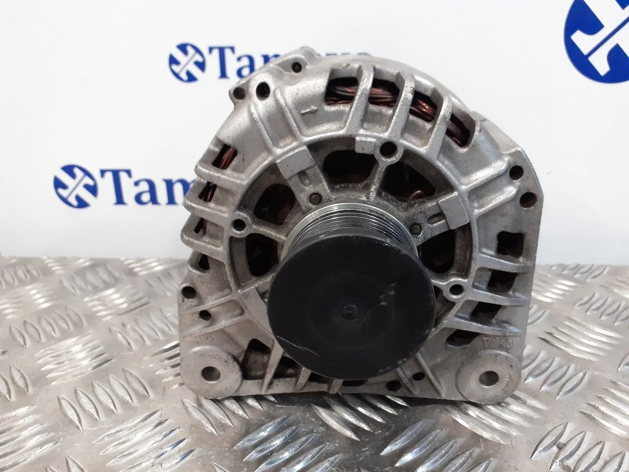 Alternador para Renault Laguna Grandtour (K56)