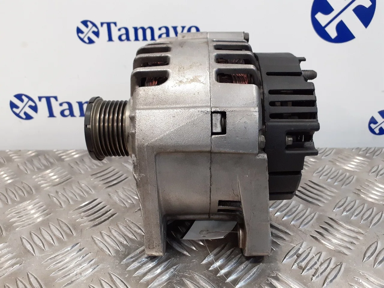 Alternador para Renault Laguna Grandtour (K56)