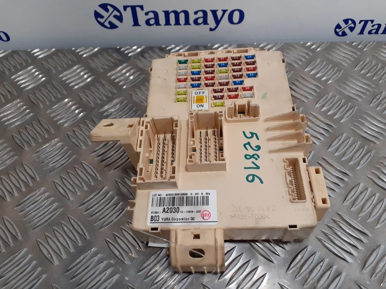 Caja Reles / Fusibles para Kia Cee'd