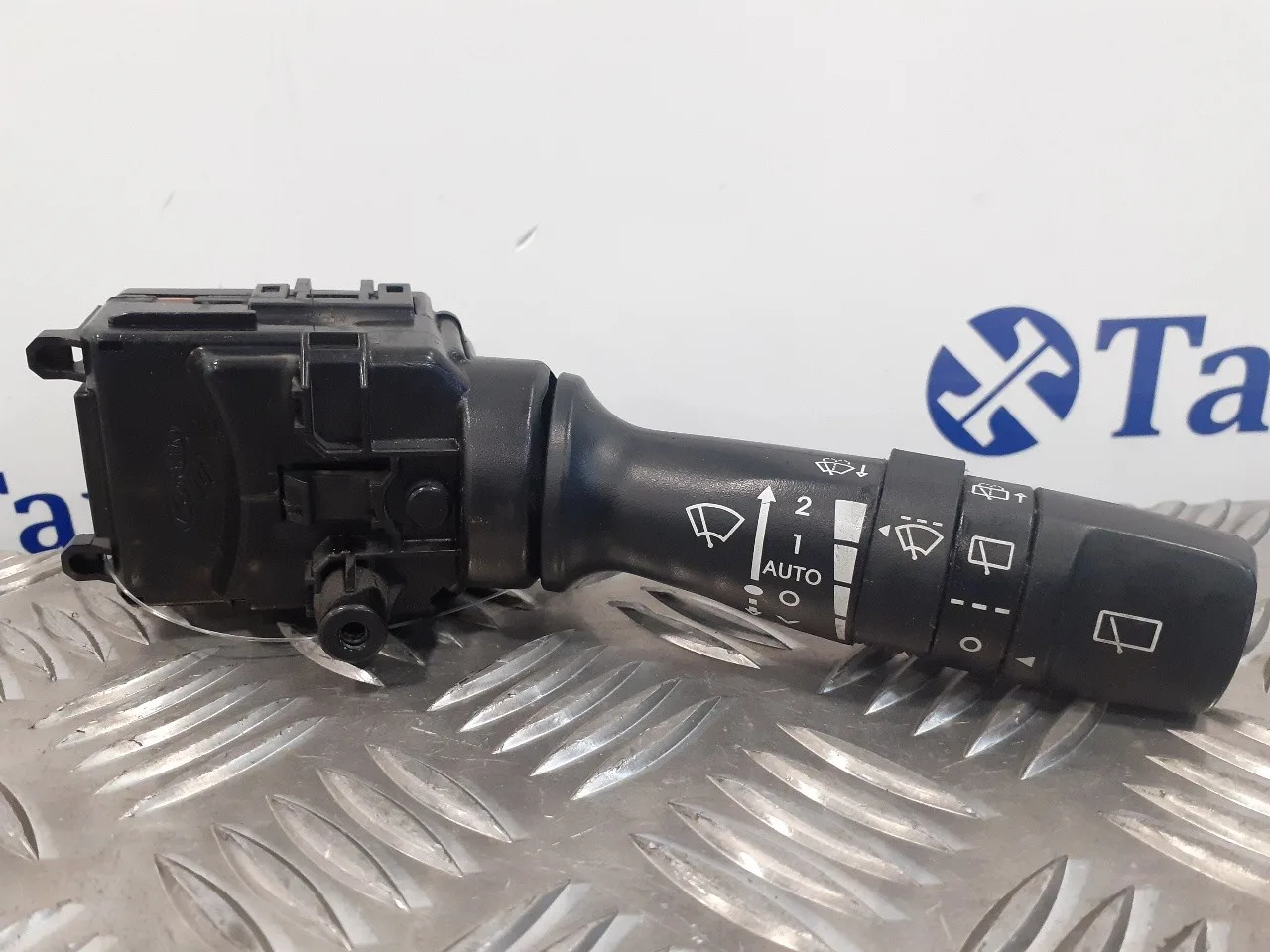 Mando Limpia para Kia Cee'd