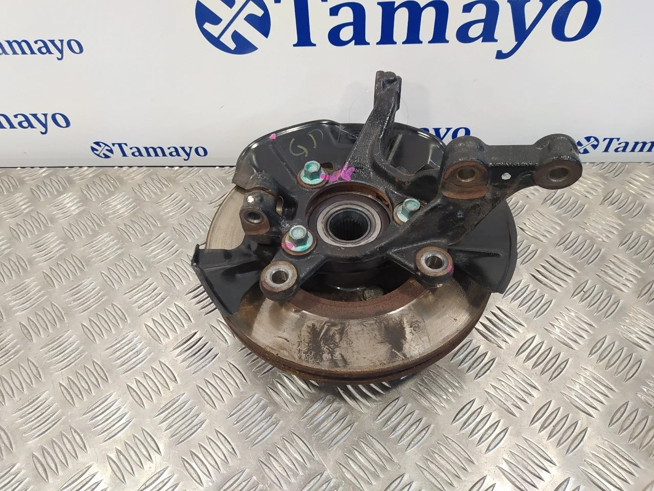 Mangueta Delantera Izquierda para Mazda 2 Lim. ()
