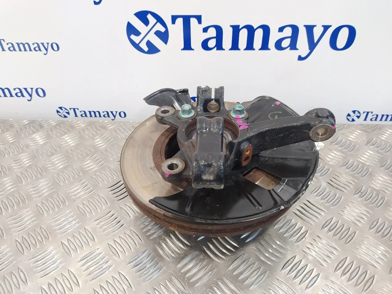 Mangueta Delantera Izquierda para Mazda 2 Lim. ()