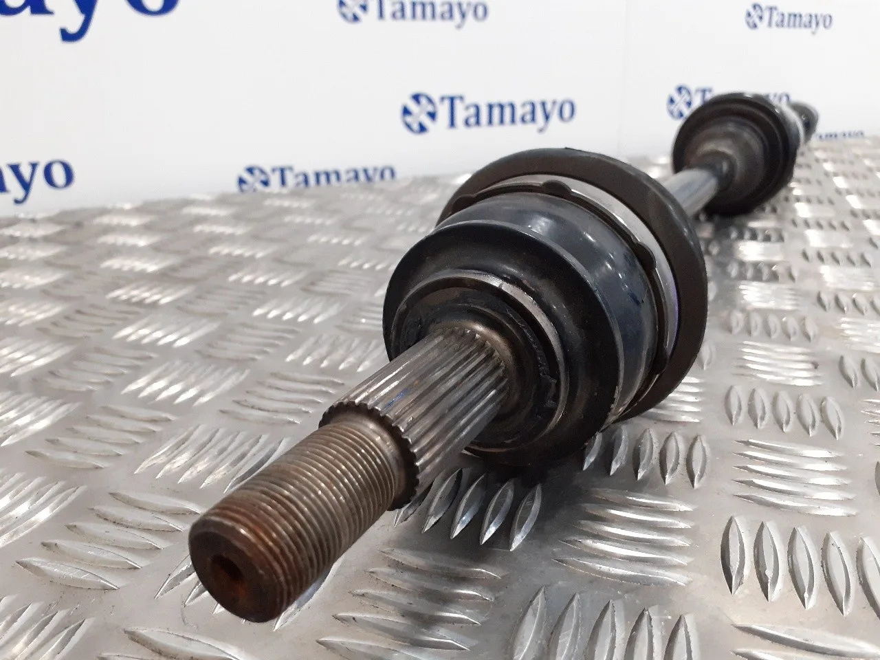 Transmision Delantera Derecha para Mazda 2 Lim. ()