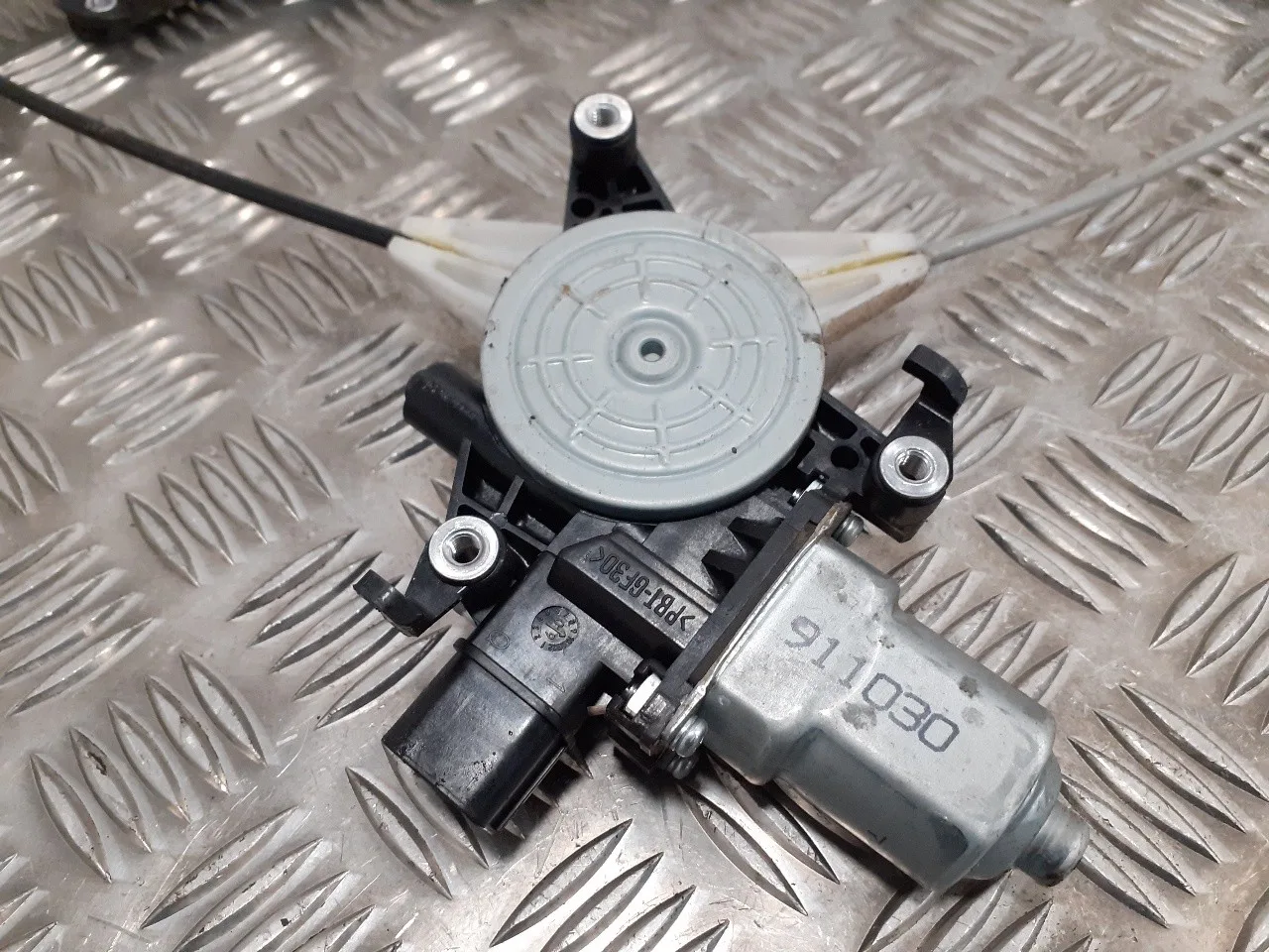 Elevalunas Delantero Izquierdo para Subaru Forester S12