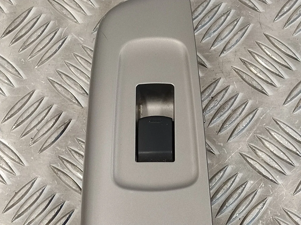 Mando Elevalunas Trasero Derecho para Subaru Forester S12