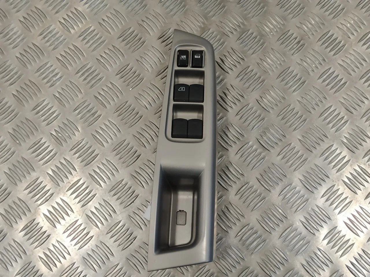 Mando Elevalunas Delantero Izquierdo para Subaru Forester S12