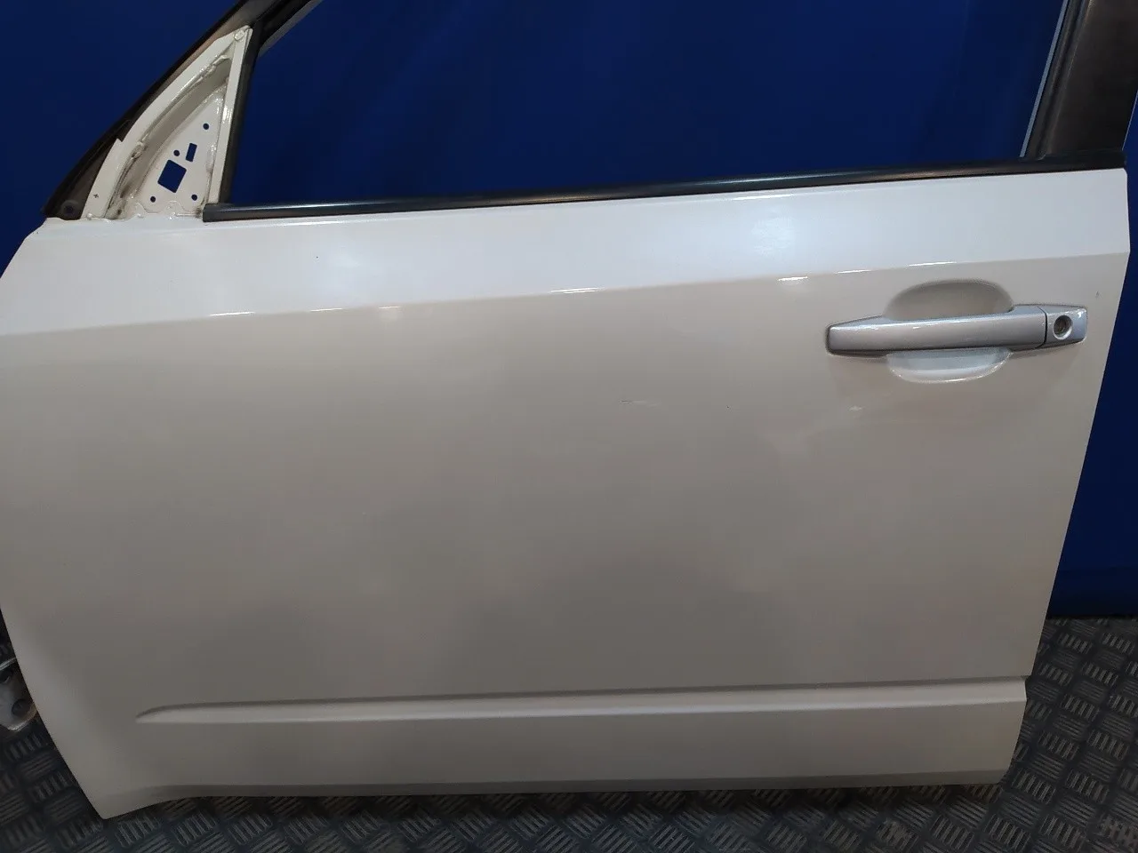 Puerta Delantera Izquierda para Subaru Forester S12
