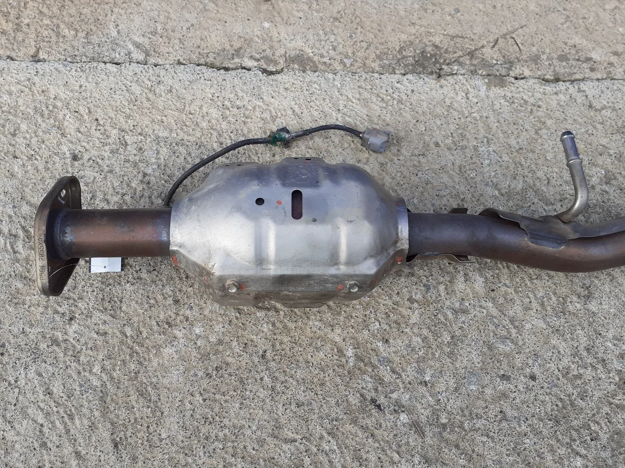 Tubo Escape Completo para Mazda 2 Lim. ()