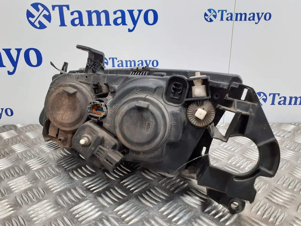 Faro Derecho para Nissan Almera (N16/E)