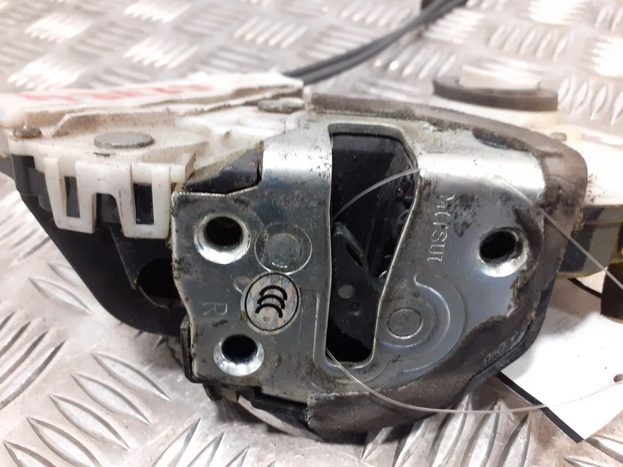 Cerradura Puerta Delantera Derecha para Toyota Prius (Nhw30)