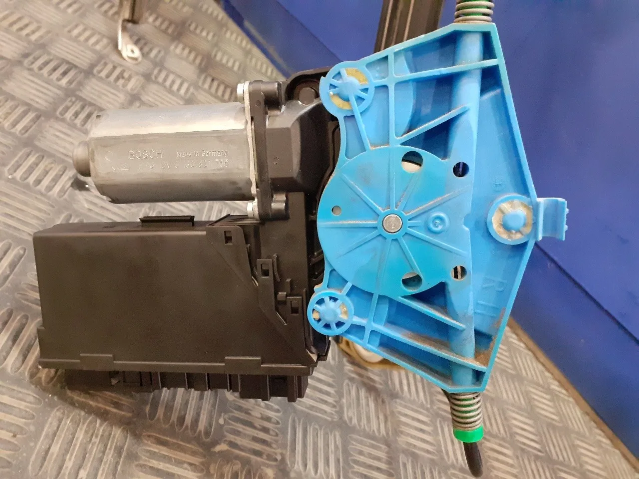 Elevalunas Trasero Derecho para Audi A4 Berlina (8E)