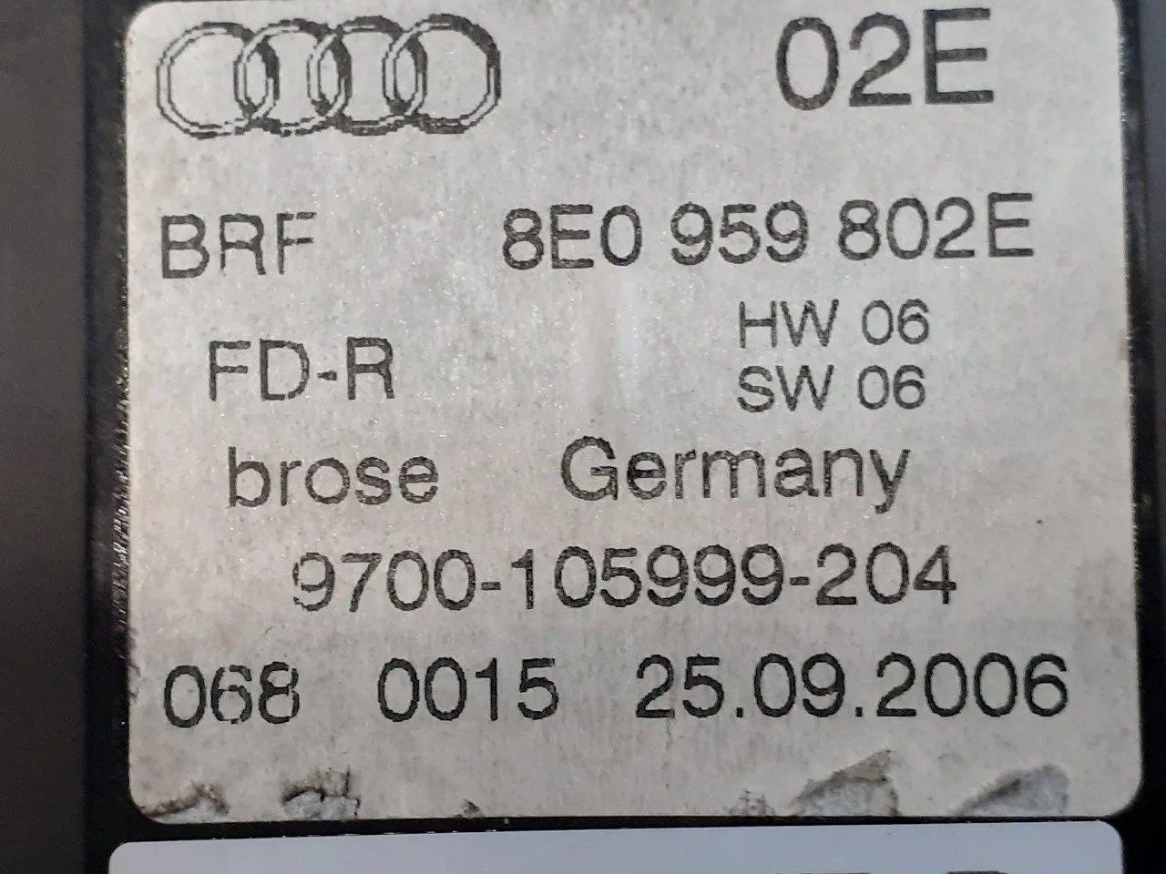Elevalunas Trasero Derecho para Audi A4 Berlina (8E)