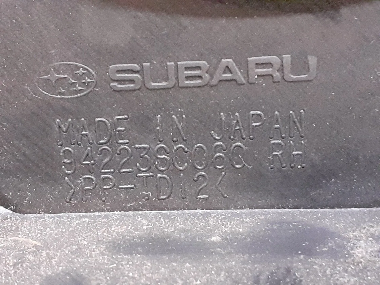 Guarnecido Puerta Trasera Derecha para Subaru Forester S12