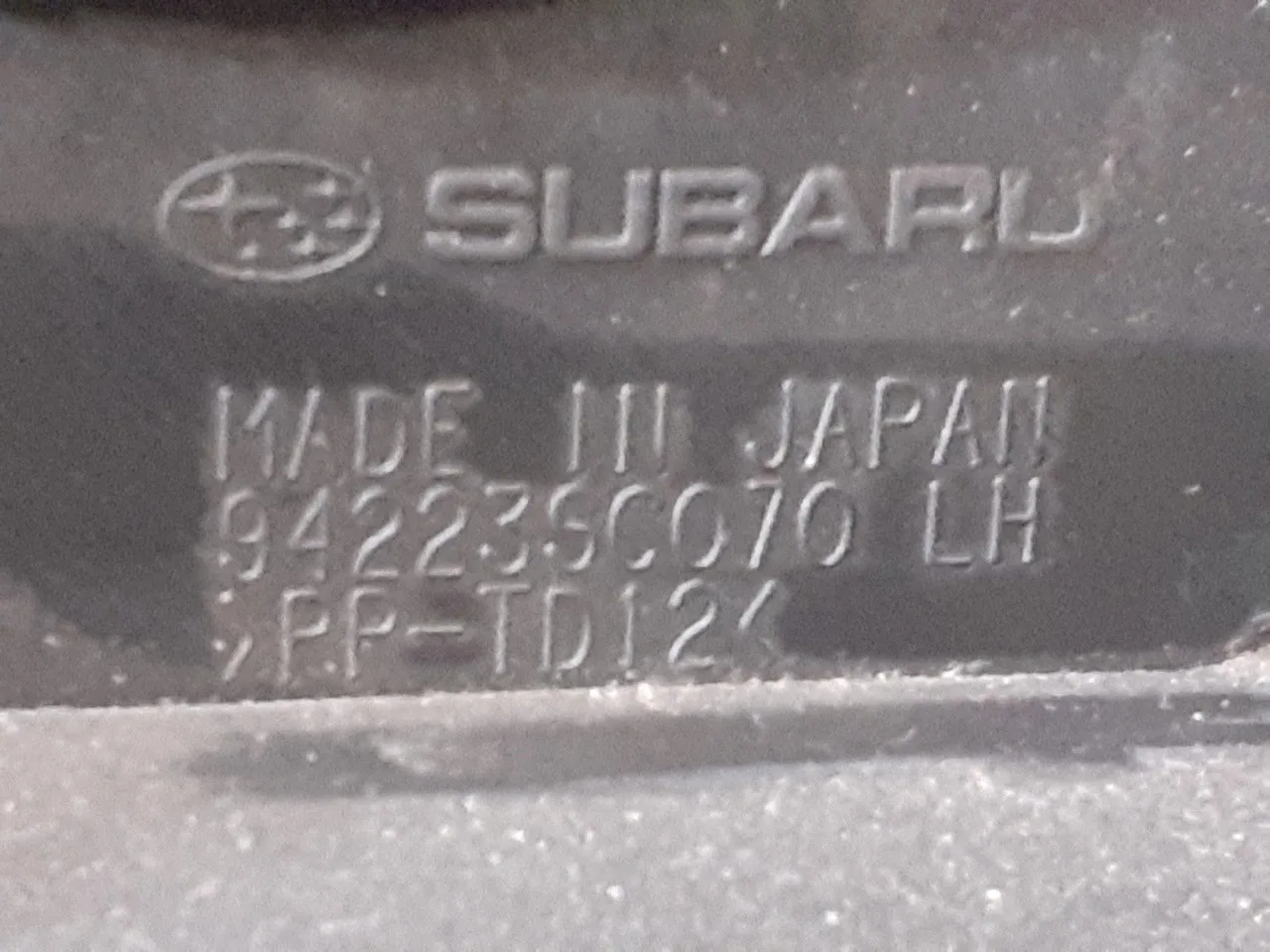 Guarnecido Puerta Trasera Izquierda para Subaru Forester S12