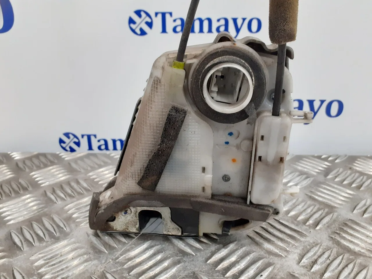 Cerradura Puerta Trasera Izquierda para Toyota Prius (Nhw30)
