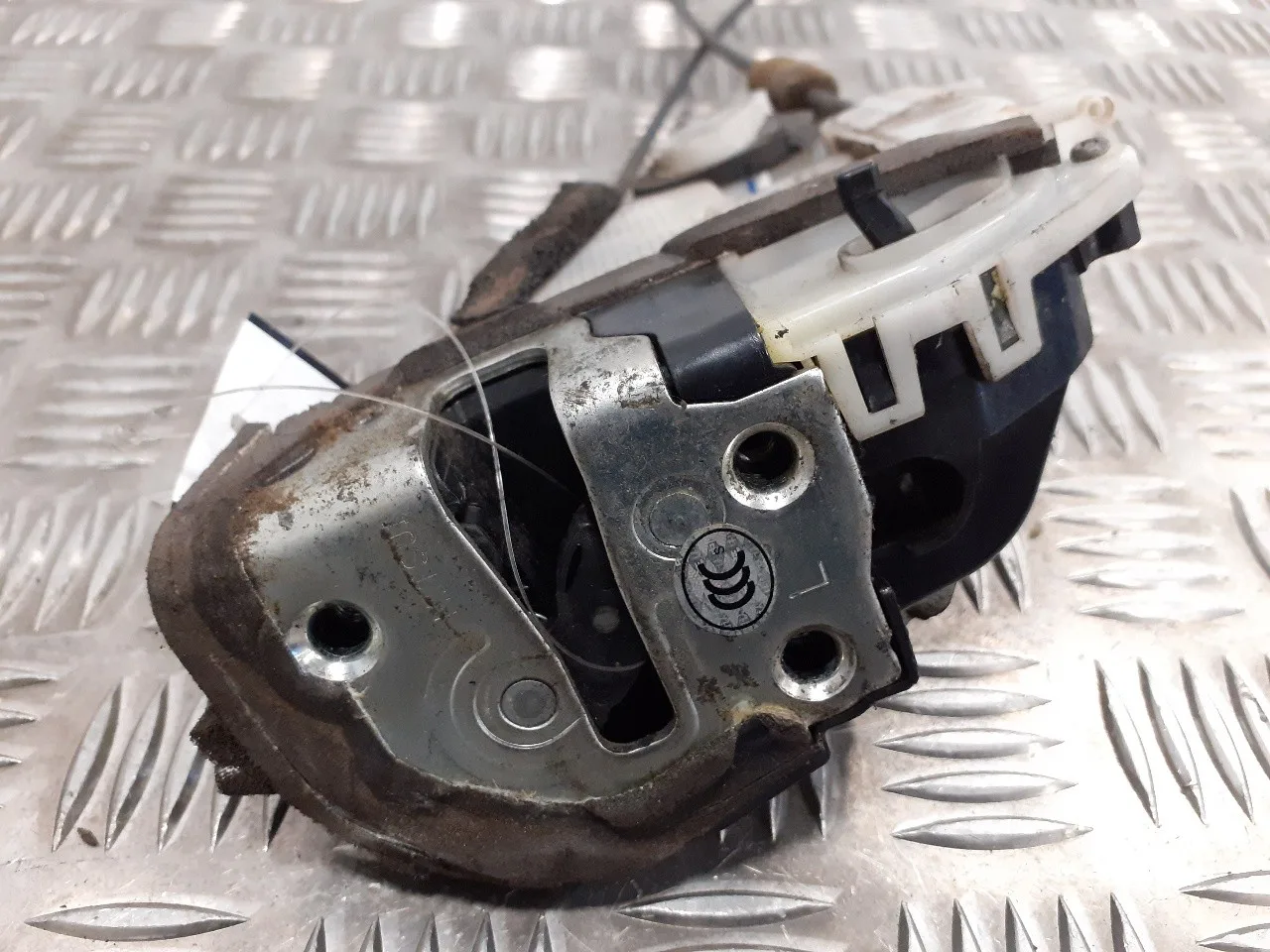Cerradura Puerta Trasera Izquierda para Toyota Prius (Nhw30)