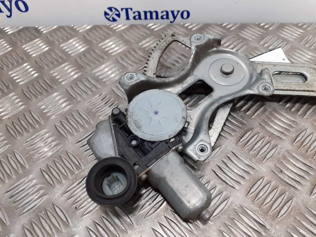 Elevalunas Trasero Izquierdo para Toyota Prius (Nhw30)