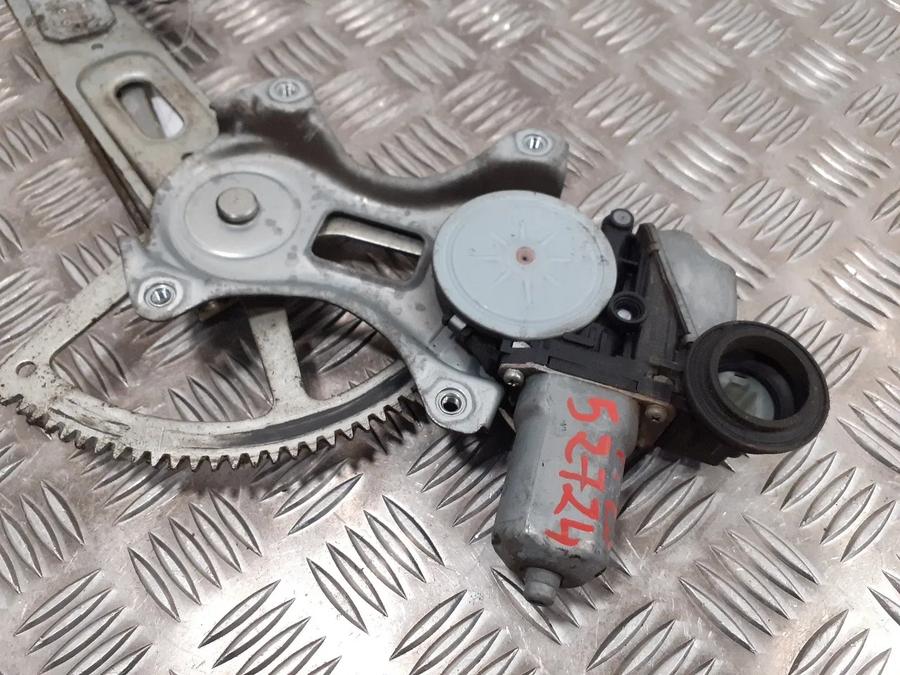 Elevalunas Trasero Derecho para Toyota Prius (Nhw30)