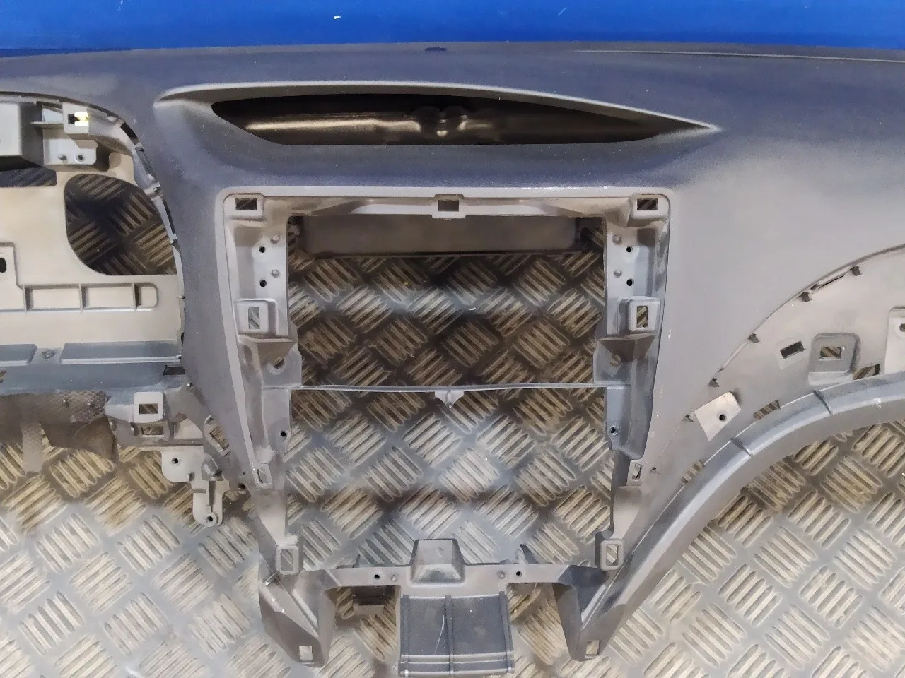 Salpicadero para Subaru Forester S12