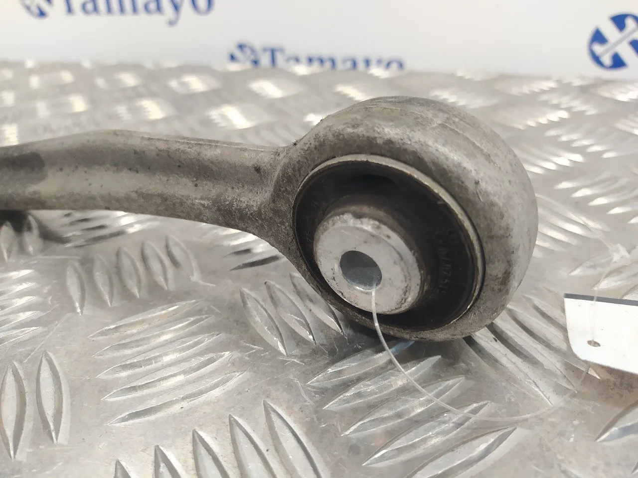 Brazo Suspension Superior Delantero Derecho para Audi A4 Avant (8K5) (2008)