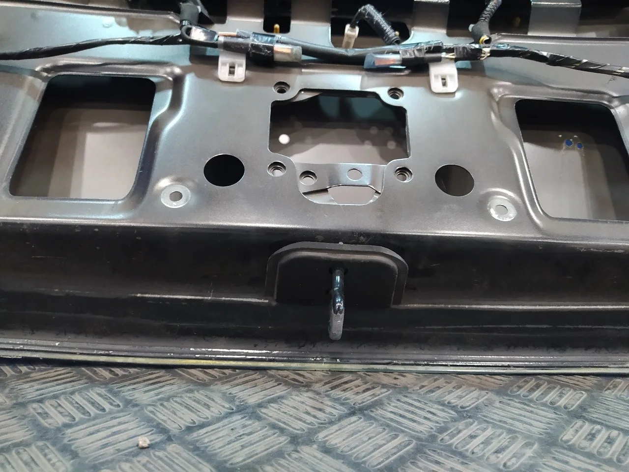 Porton Trasero para Toyota Prius (Nhw30)