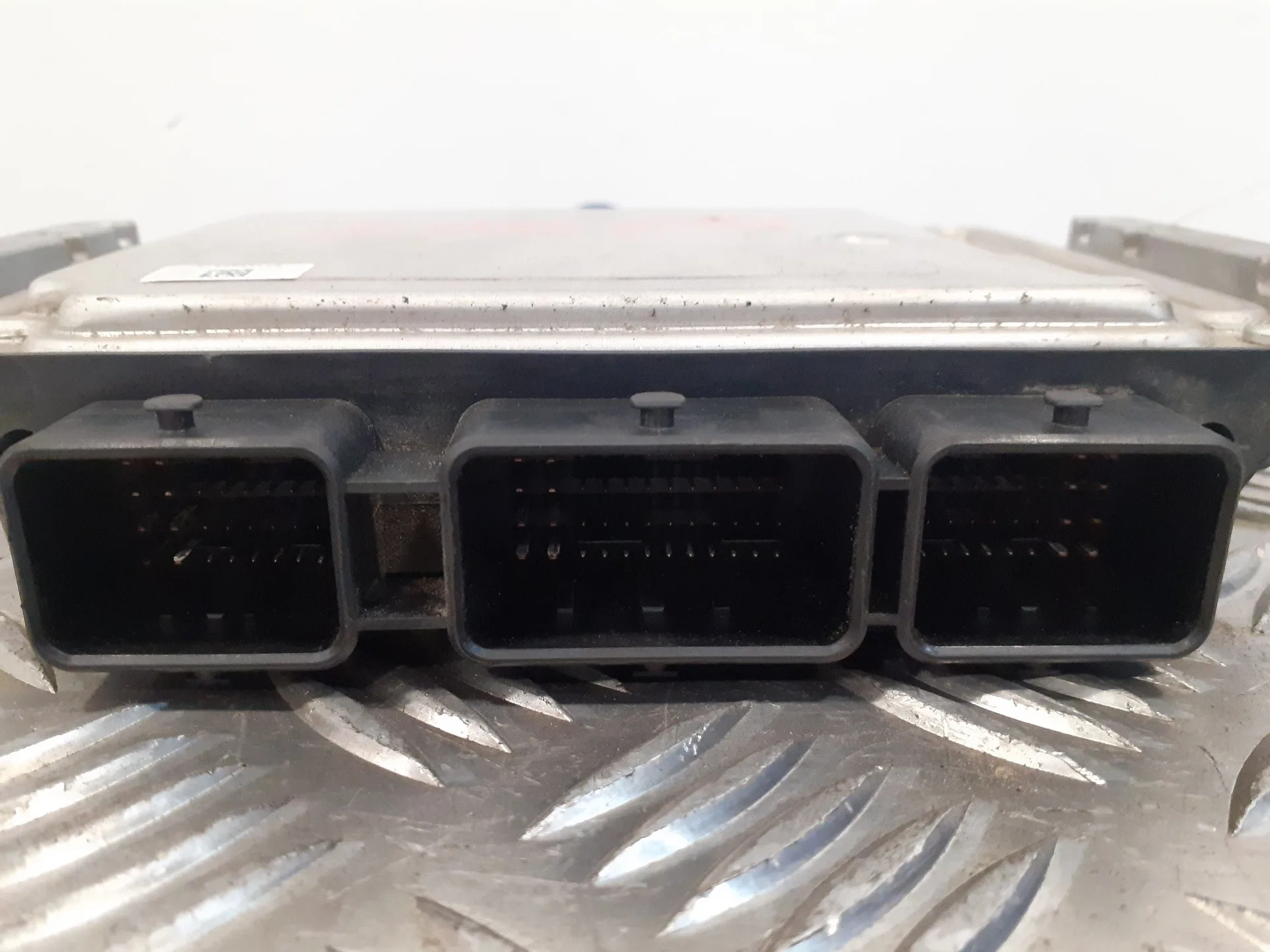 Centralita Motor Uce para Peugeot 207
