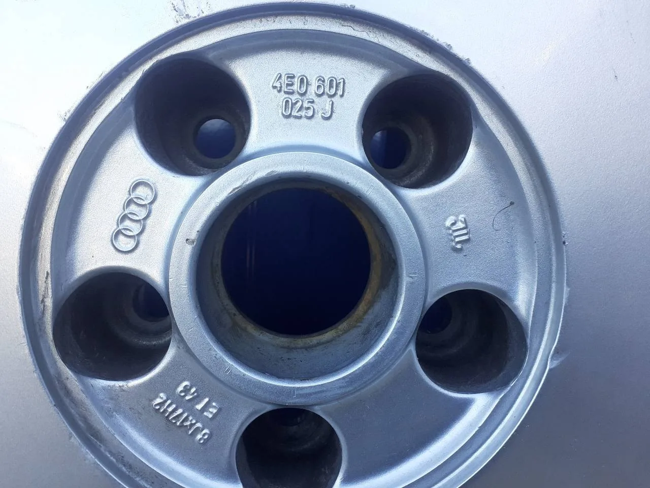 Llanta para Audi A8 (4E2)