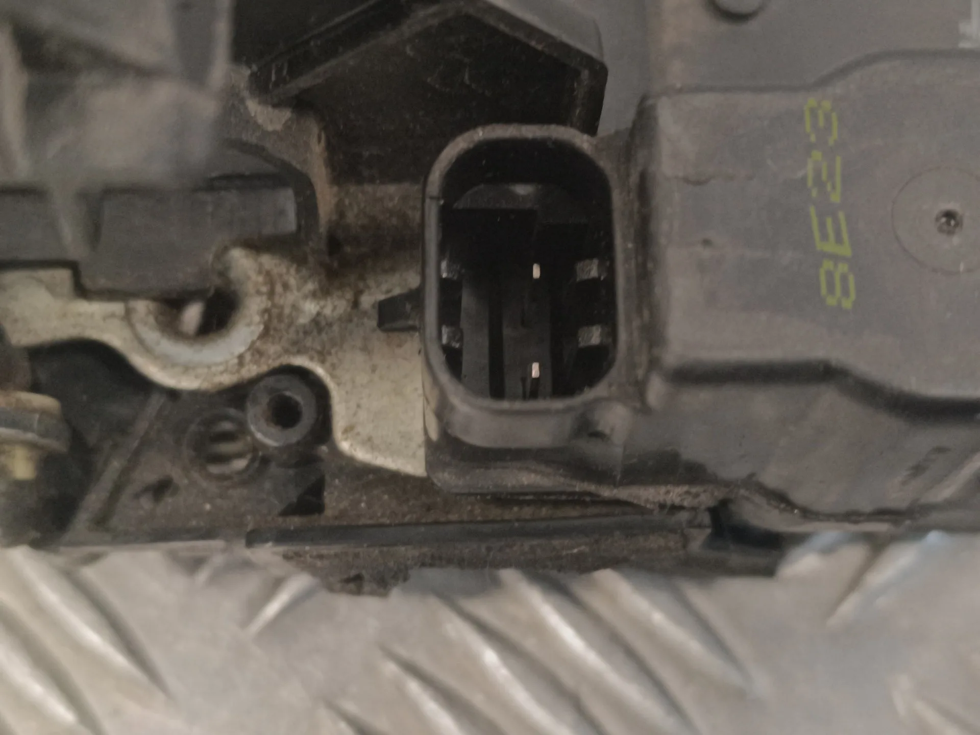 Cerradura Puerta Delantera Derecha para Chevrolet Epica