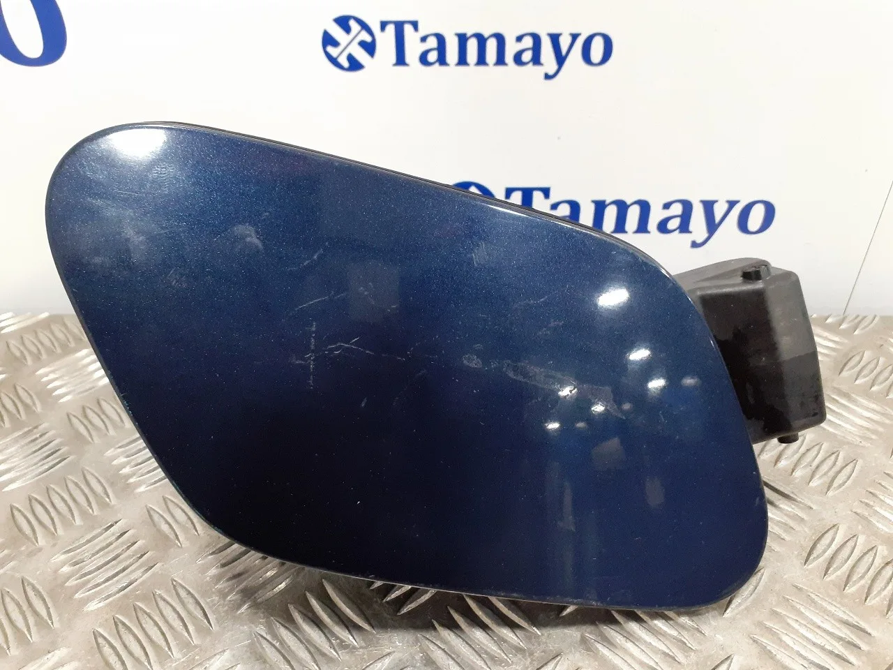 Tapa Exterior Combustible para Volkswagen Golf Vii Lim.