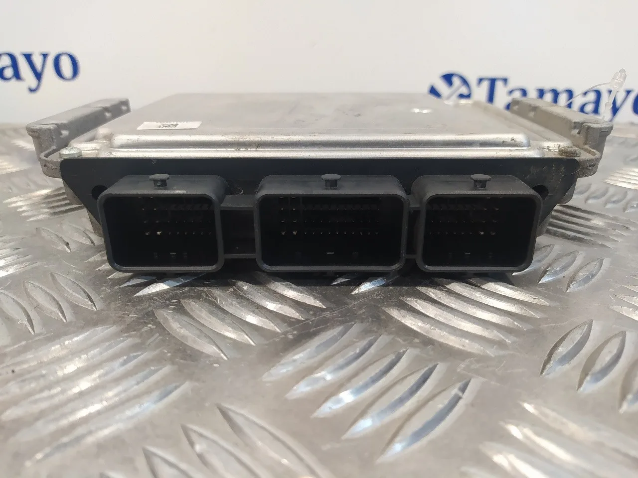 Centralita Motor Uce para Peugeot Bipper