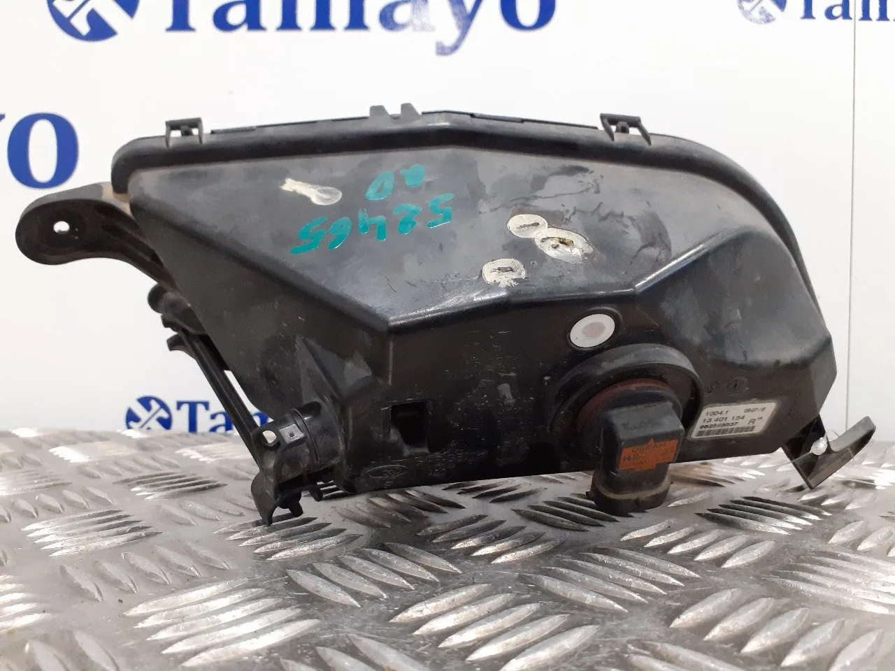 Faro Antiniebla Derecho para Opel Astra K Sports Tourer