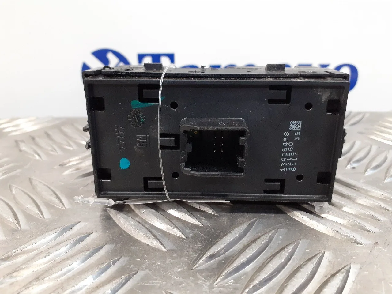 Mando Elevalunas Delantero Izquierdo para Opel Astra K Sports Tourer