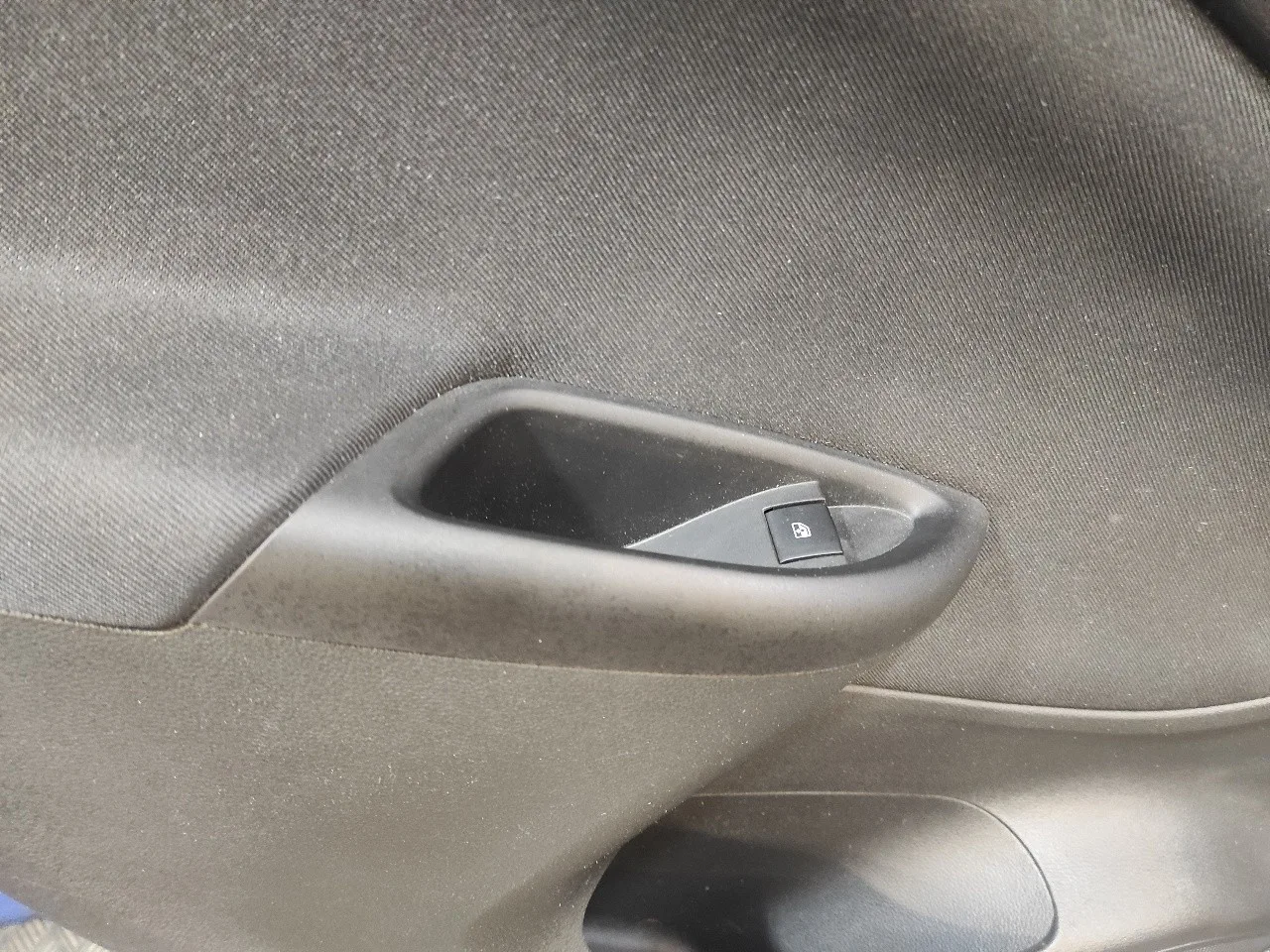 Guarnecido Puerta Trasera Izquierda para Opel Astra K Sports Tourer