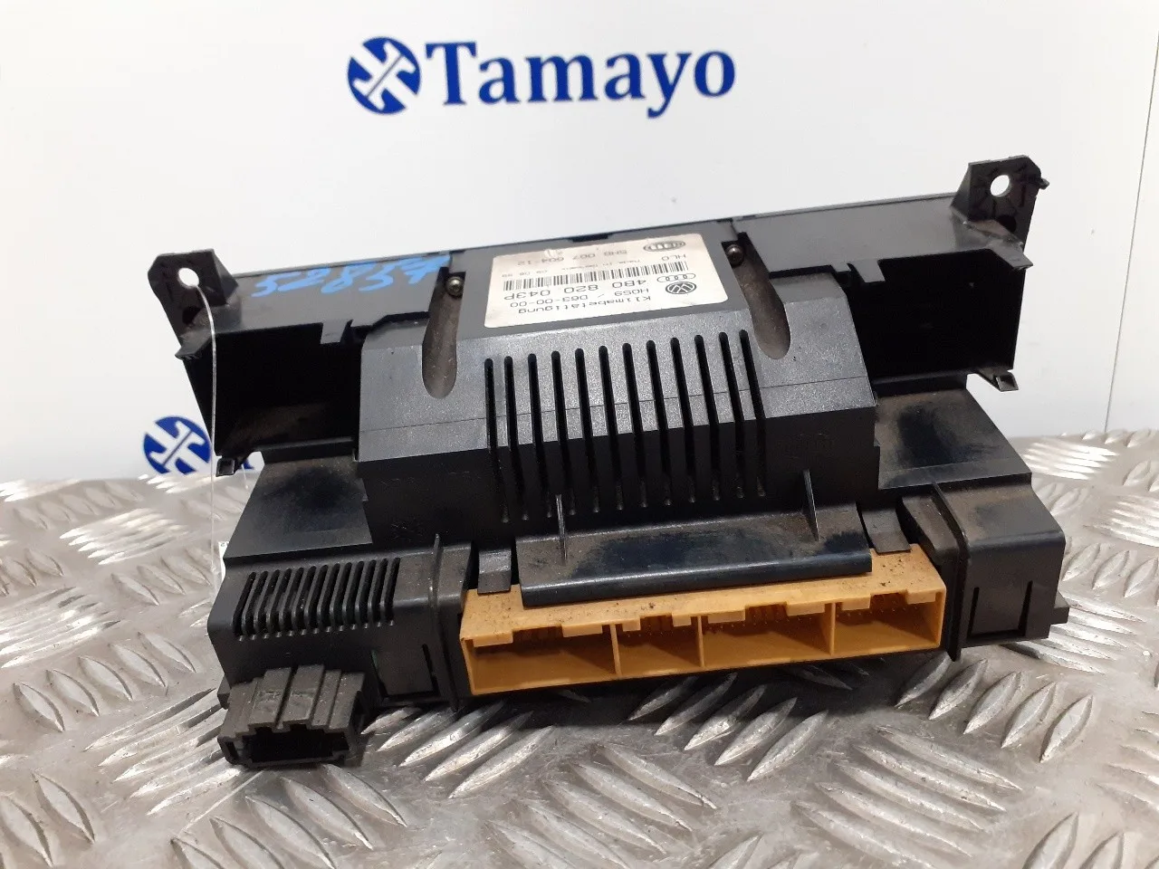 Mando Climatizador para Audi A6 Avant (4B5)
