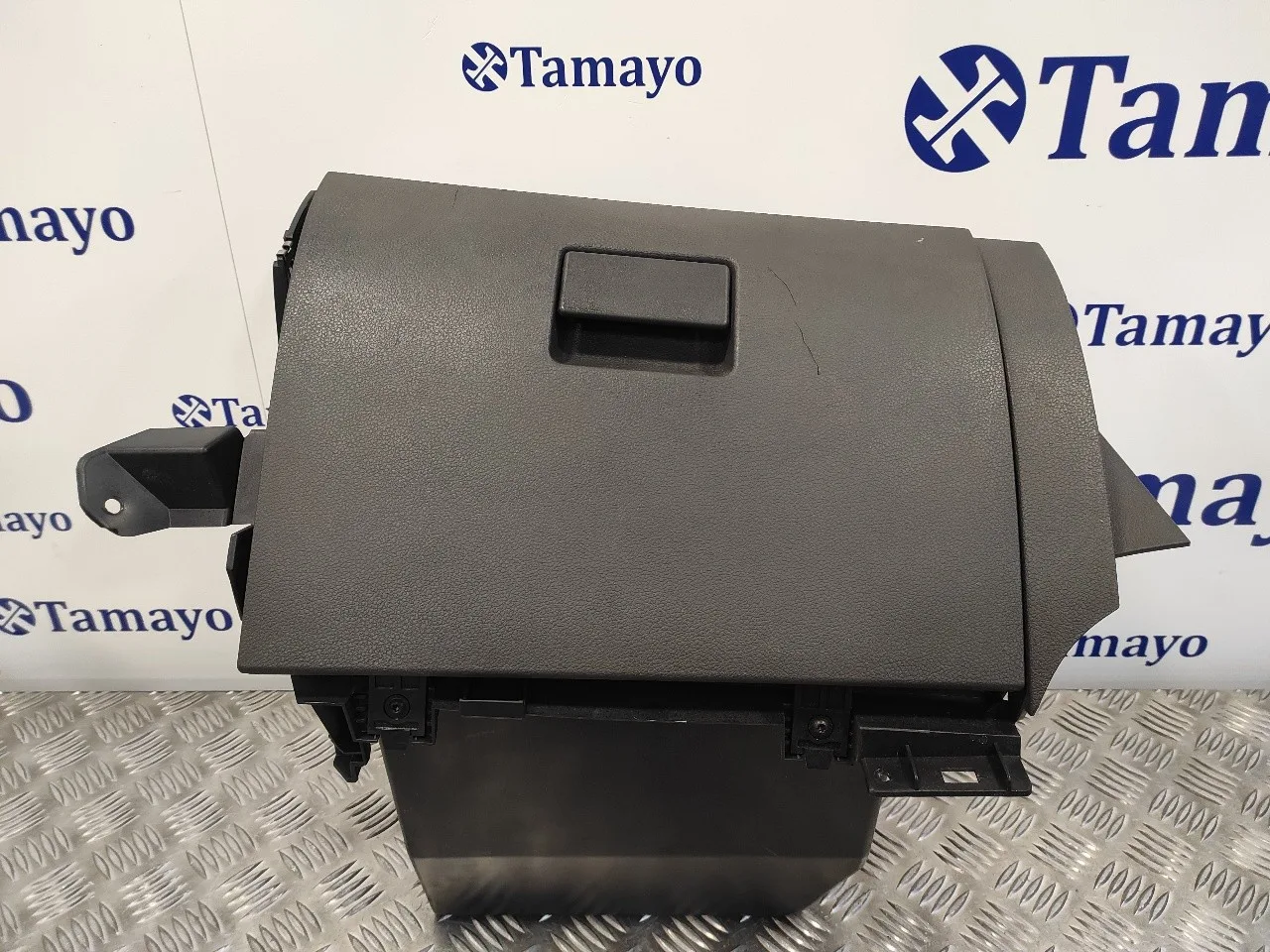 Guantera para Ford Kuga (Cbv)