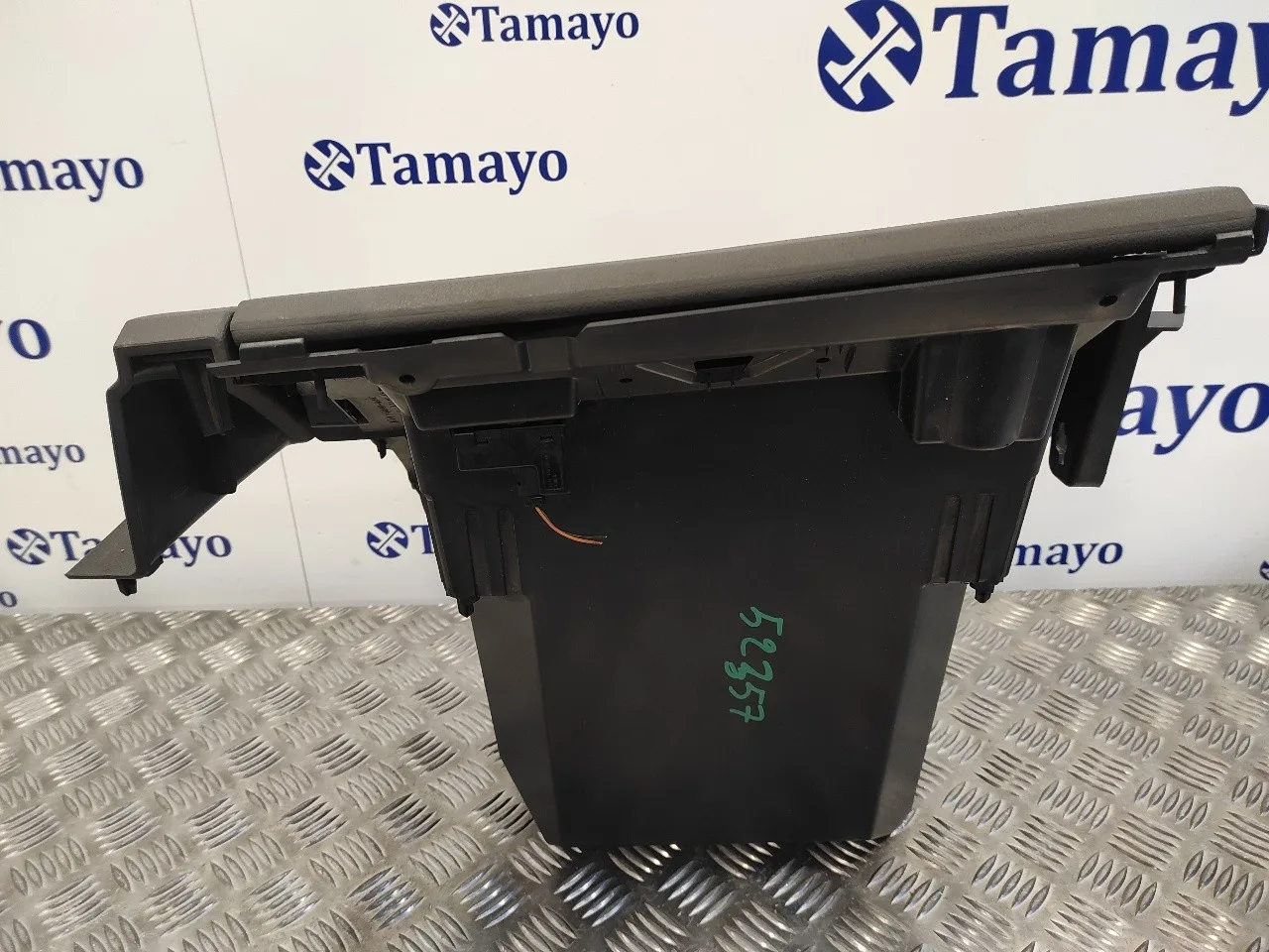 Guantera para Ford Kuga (Cbv)