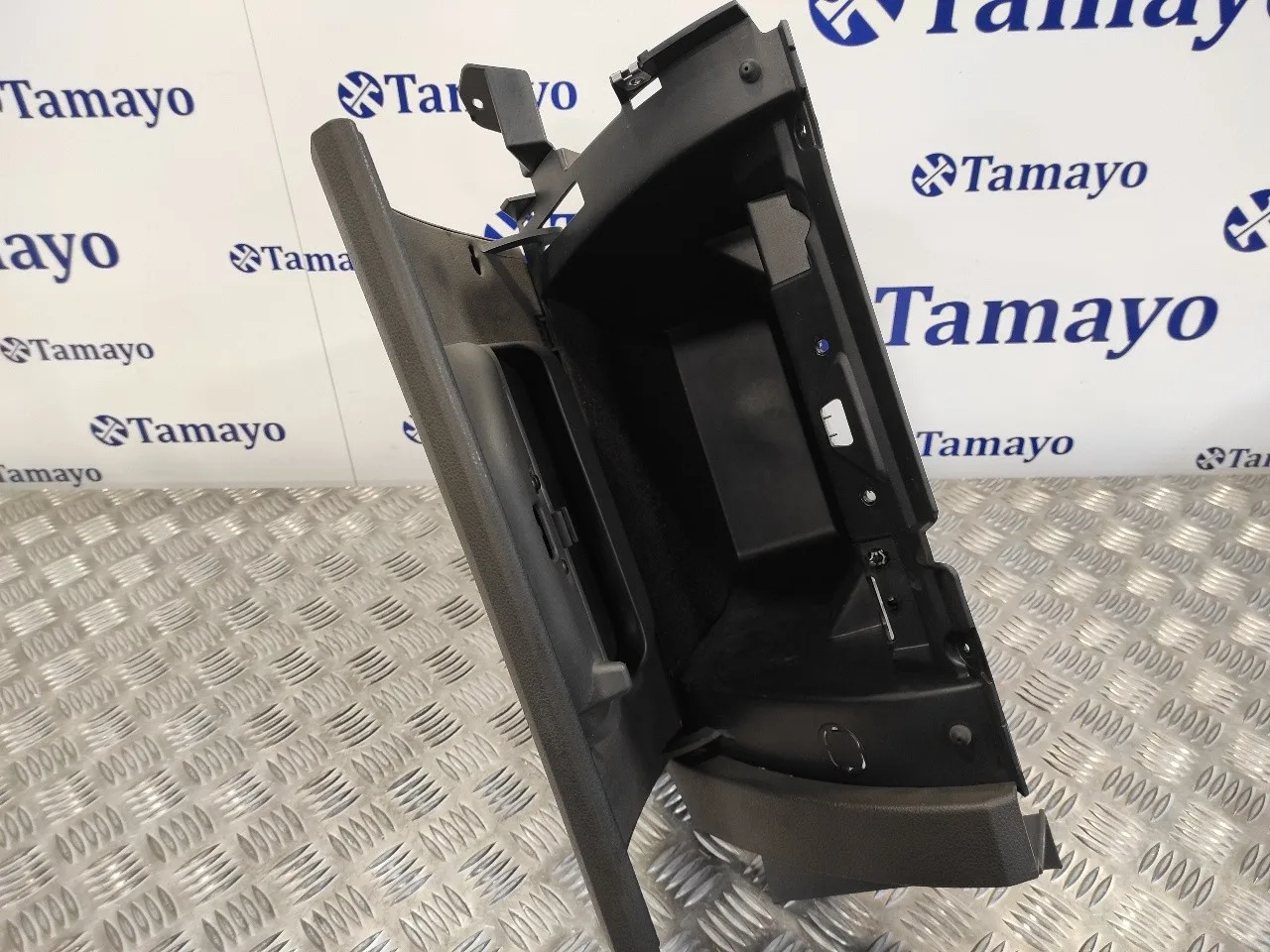 Guantera para Ford Kuga (Cbv)