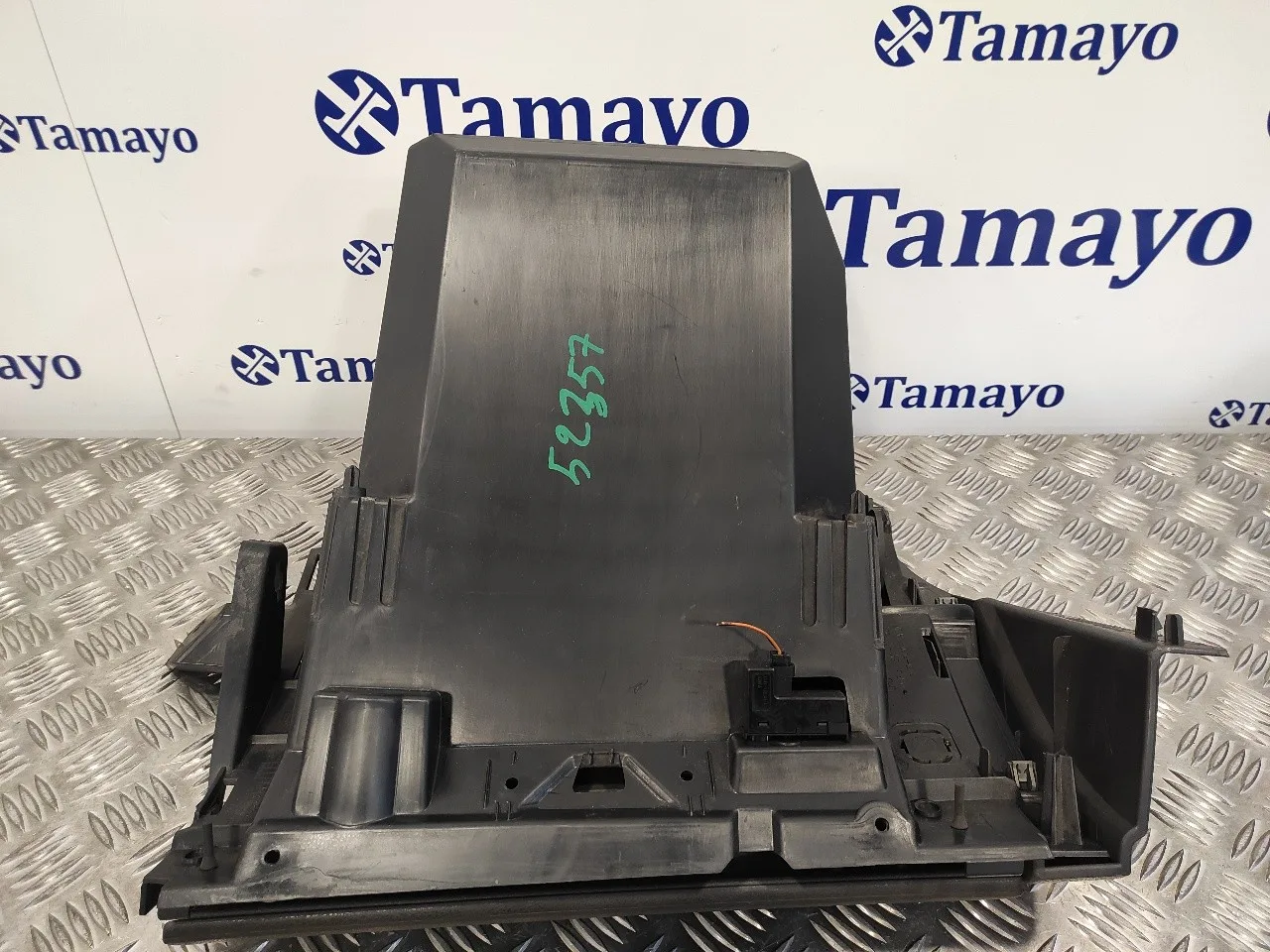 Guantera para Ford Kuga (Cbv)