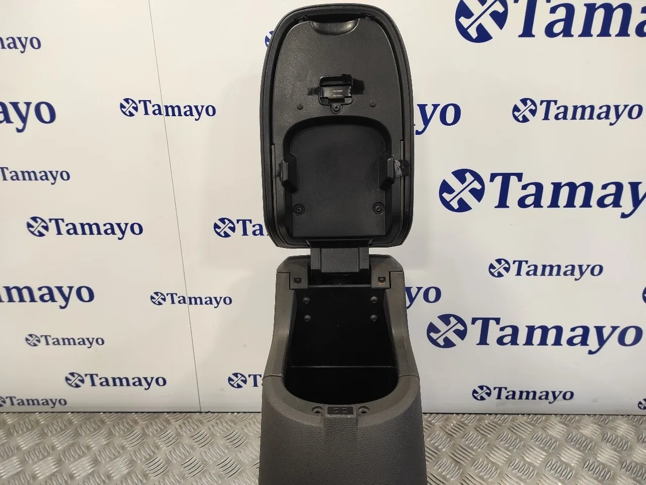 Apoyabrazos Central para Ford Kuga (Cbv)