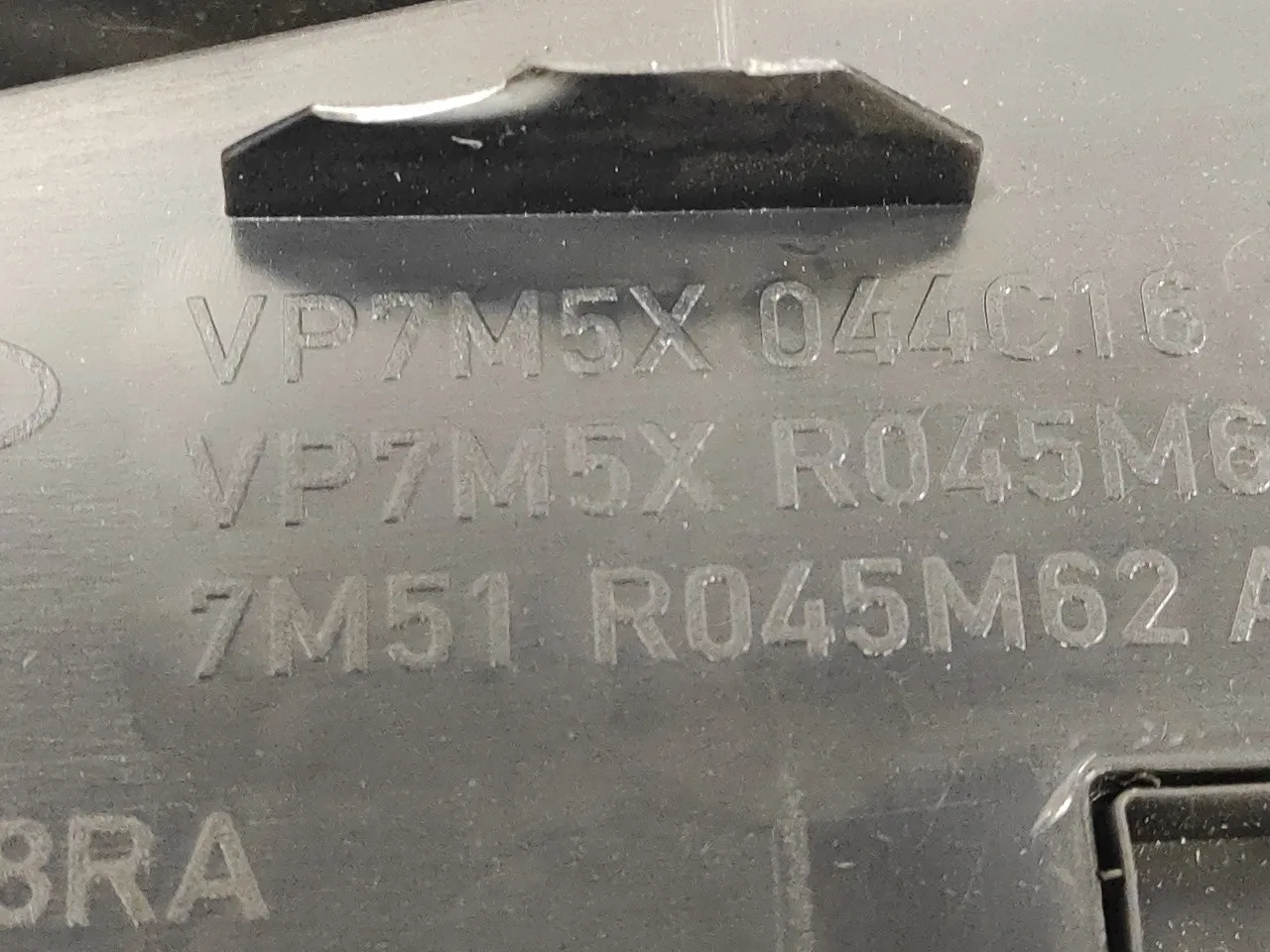 Apoyabrazos Central para Ford Kuga (Cbv)
