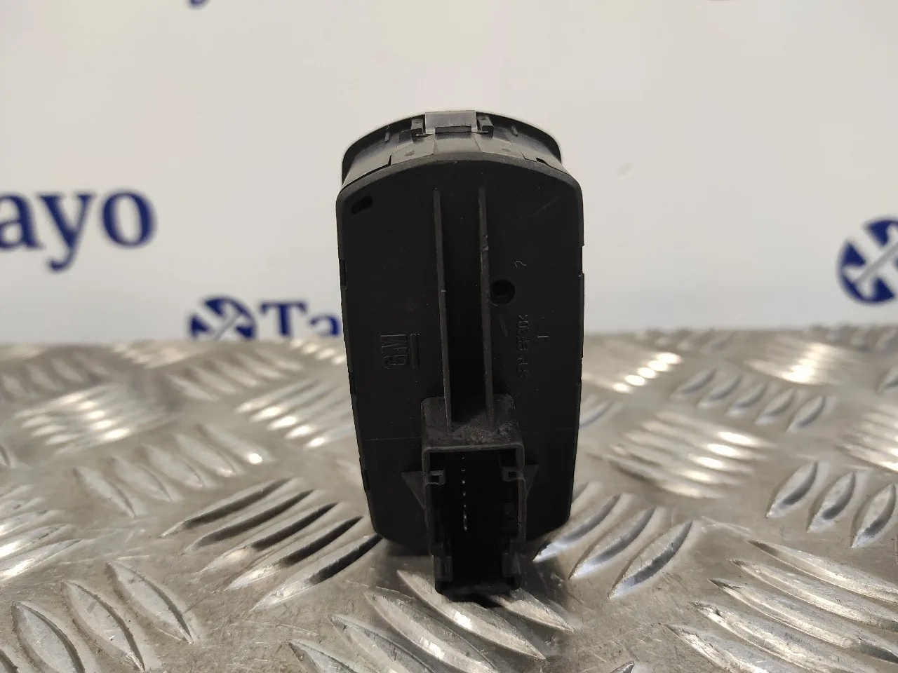 Mando Elevalunas Delantero Izquierdo para Opel Corsa D