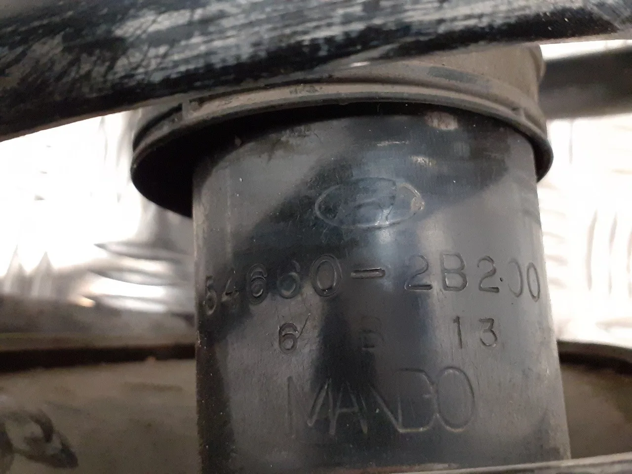 Amortiguador Delantero Derecho para Hyundai Santa Fe (Bm)