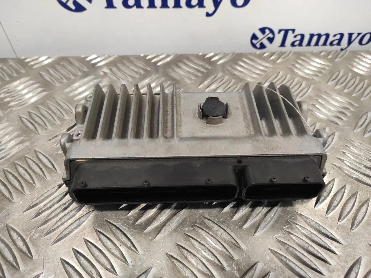 Centralita Motor Uce para Toyota Prius (Zvw50)
