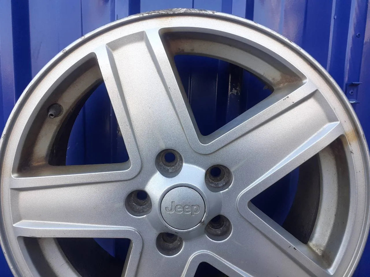 Llanta para Jeep Compass