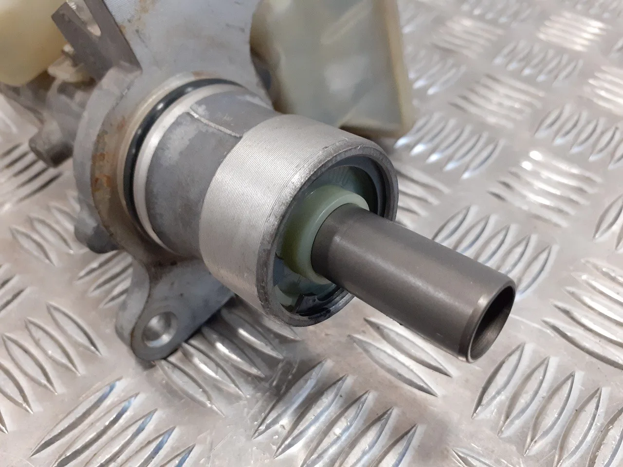 Bomba Freno para Bmw X5 (E53)