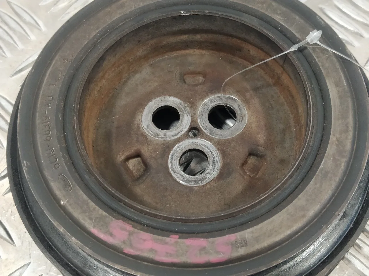 Polea Ciguenal para Ford Transit Combi '06